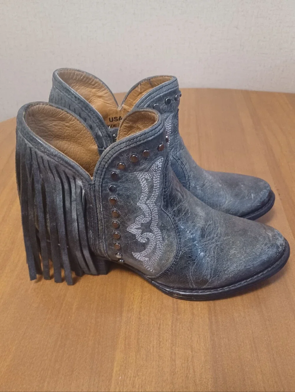 Sterling River Boots Womens 7M Gray Distressed Western Country Ankle Tassels